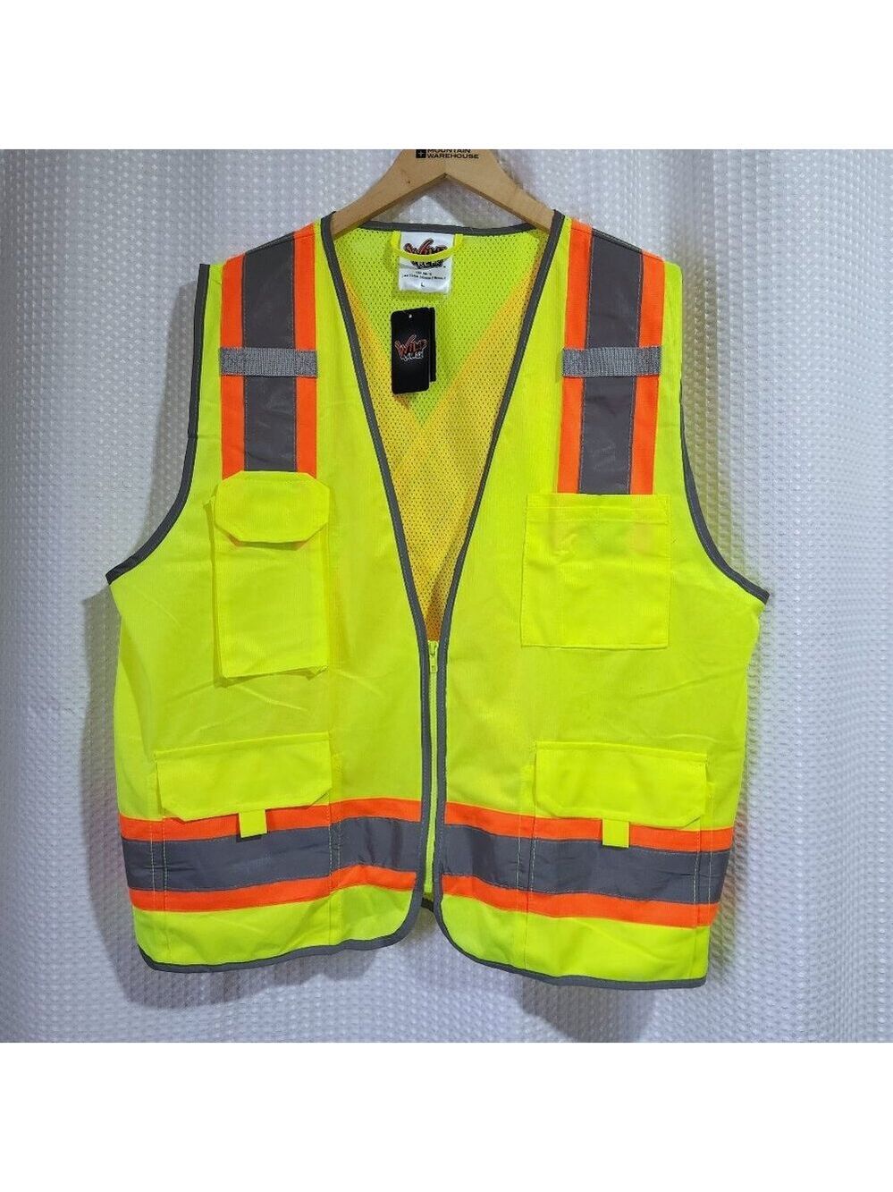 NWT Wild Wear Hi‑Vis Safety Vest – CSA Class 2 Level 2 Large